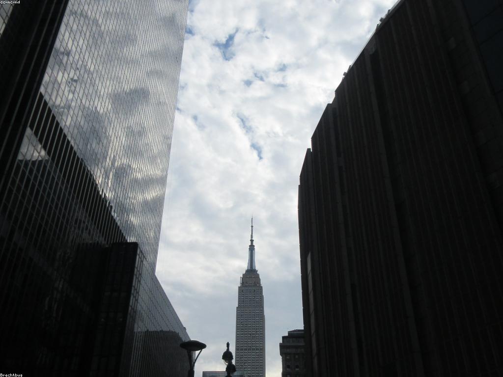 ការយល់ដឹងអំពីព្រឹត្តិការណ៍និងព័ត៌មានថ្មីៗ