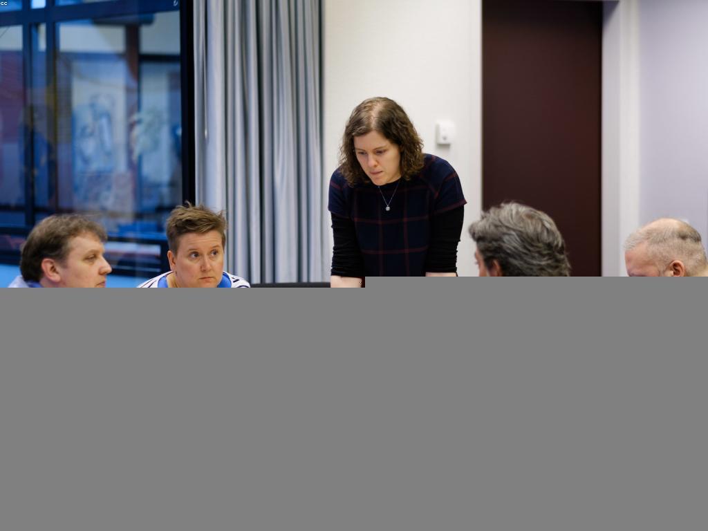 យុទ្ធសាស្ត្រដែលមានប្រសិទ្ធភាពសម្រាប់ការប្រកួតឥតគិតថ្លៃ